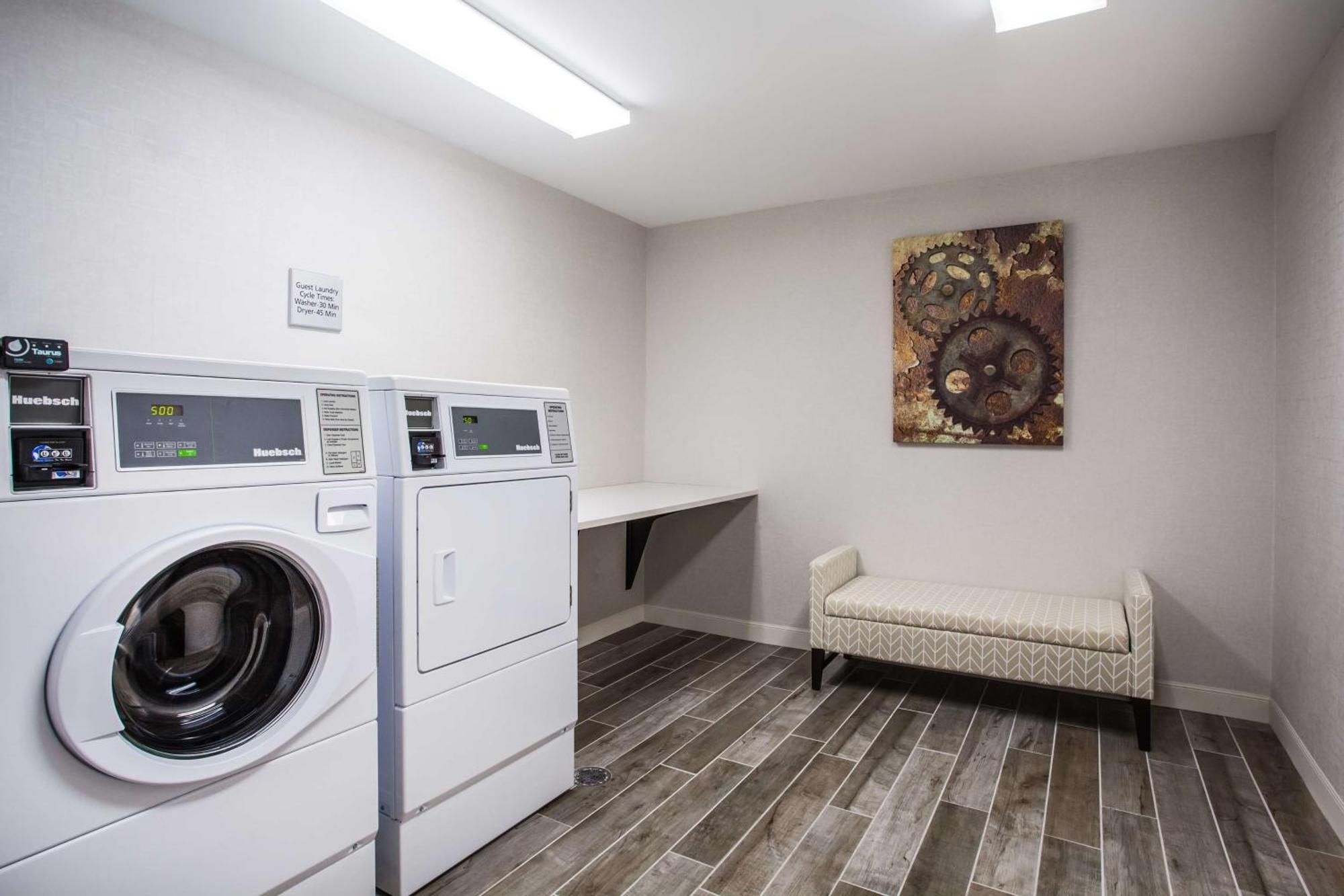 Hampton Inn Rochester Penfield, Ny Bagian luar foto